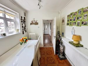 Dining Area- click for photo gallery